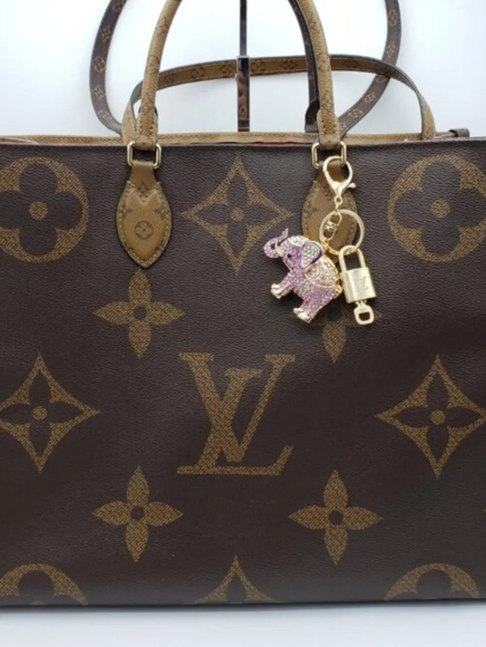 LV Gold Padlock & Key 🔒 Authentic Louis Vuitton Bag Unbranded Elephant Charm